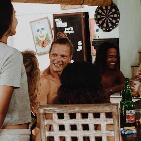 Canggu Surf Hostel Екстериор снимка