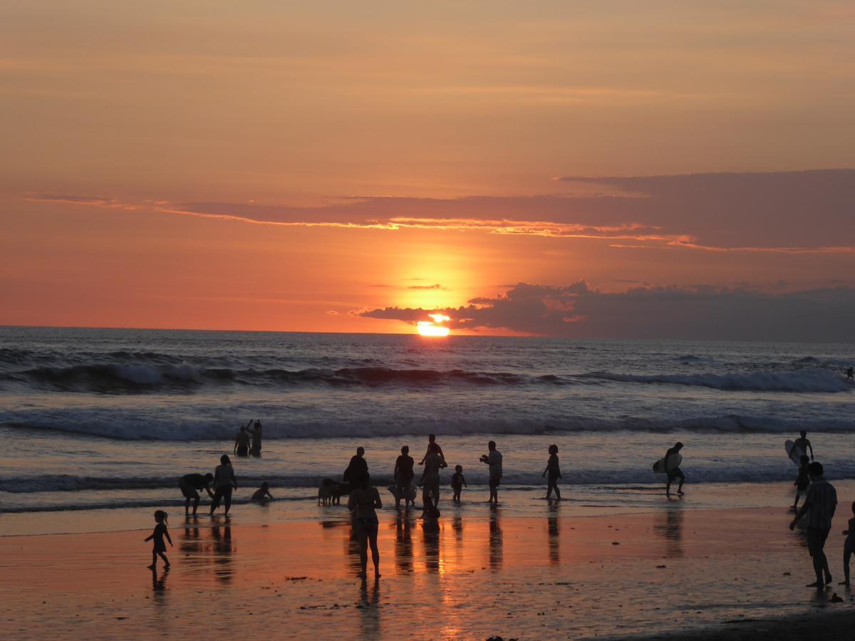 Canggu Surf Hostel Екстериор снимка